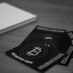 global-power-geometries